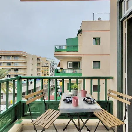 Moon Place Lejlighed *