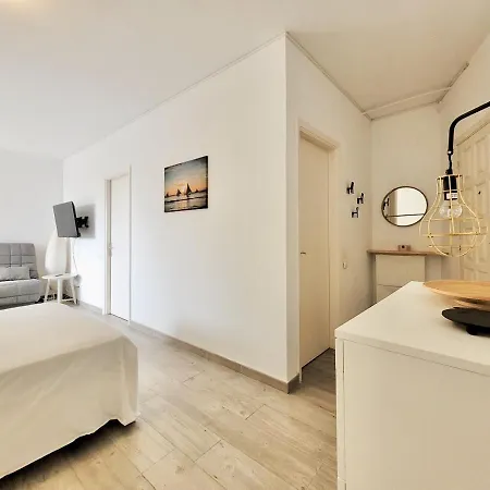 Apartment Moon Place
