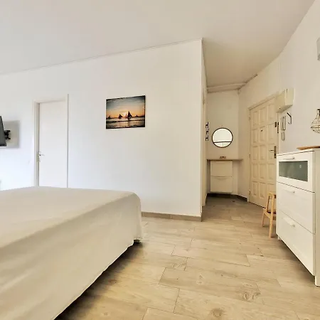 Moon Place